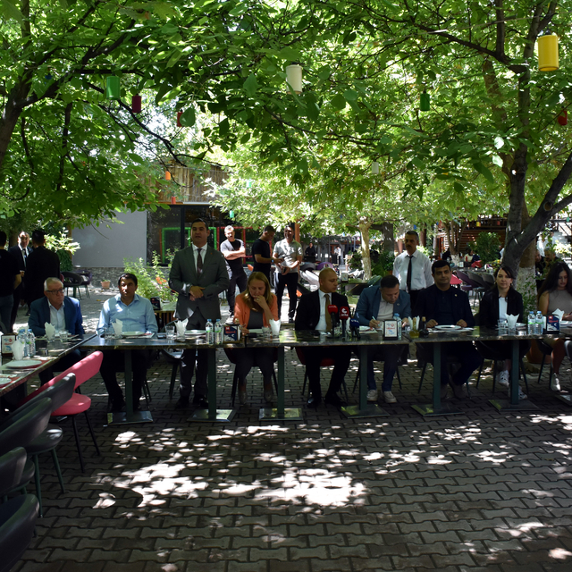 CHP heyeti, saha çalışmaları kapsamında Kırıkkale'de gazetecilerle buluştu