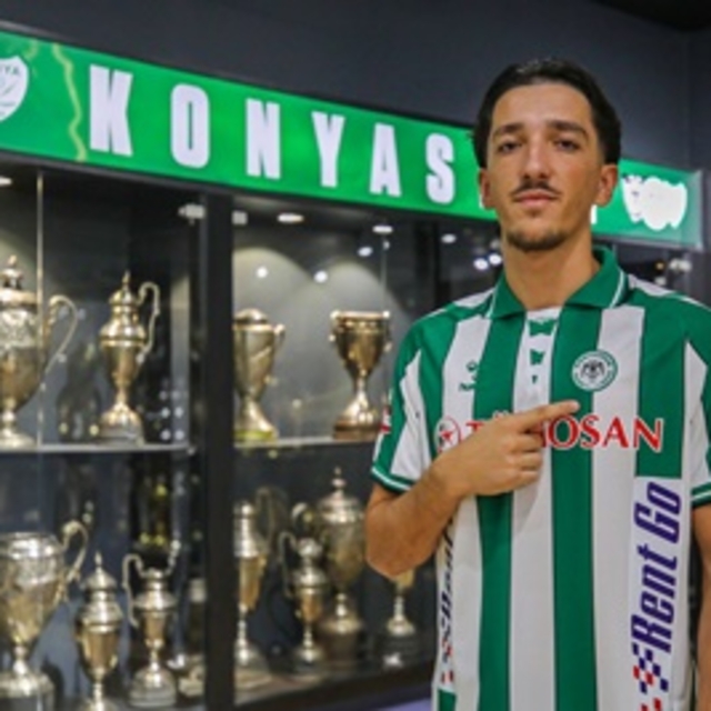Konyaspor, Emir Bars ile 4 yıllığına anlaştı