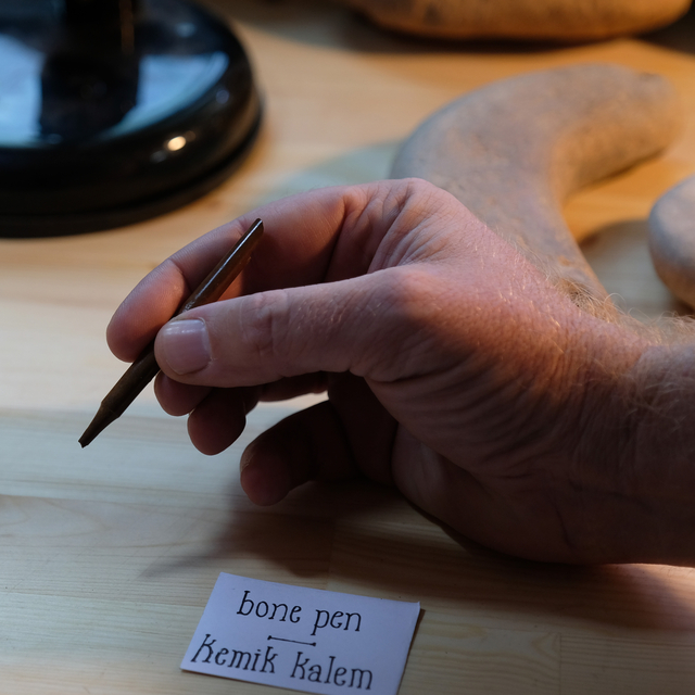 Türkmen Karahöyük'te 2 bin yıllık kalem bulundu