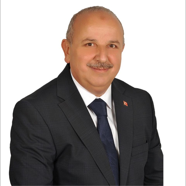 Keskin Belediye Başkanı Cönger'in içinde bulduğu otomobil kaza yaptı: 3 yar...