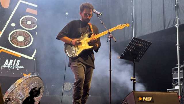 Kahramanmaraş Uluslararası Geleneksel Ağustos Fuarı'nda "Oldu O Zaman" müzik grubu sahne aldı