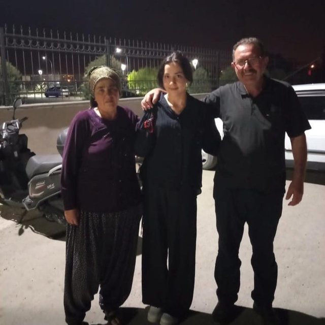 'Birazdan gelirim' diyerek evden çıkan 16 yaşındaki Nesrin'den haber alınam...