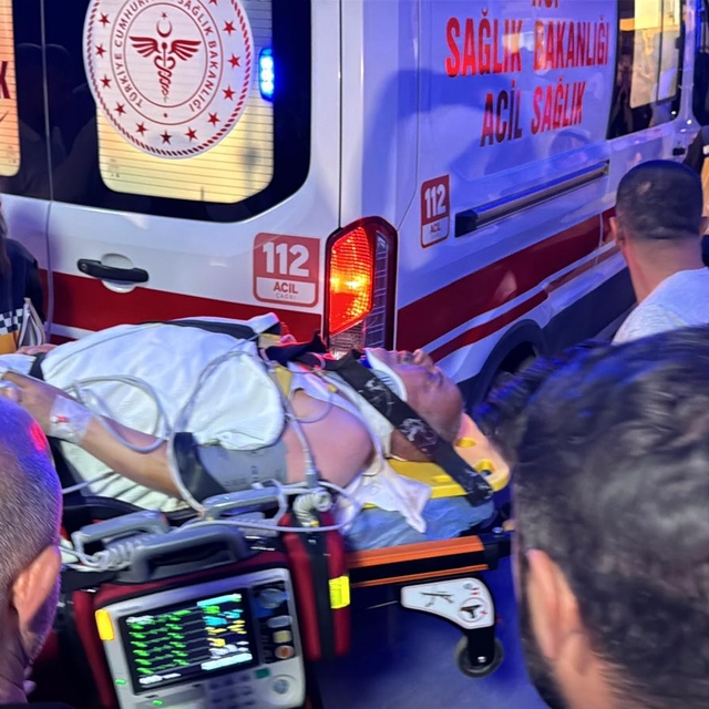 Keskin Belediye Başkanı Cönger'in içinde bulduğu otomobil kaza yaptı: 3 yar...