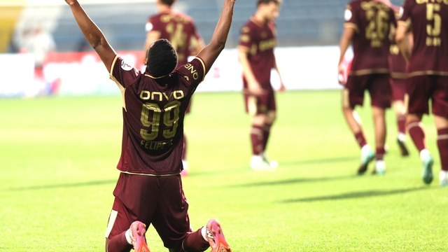 Bordo-mavililer deplasmanda Kasımpaşa'yı mağlup ederek ligde 2'de 2 yaptı