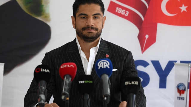 Güreş Federasyonu Başkanı Taha Akgül'ün dünya şampiyonasından beklentisi yüksek değil: