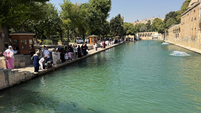 Şanlıurfa'da kavurucu sıcaklar etkisini sürdürüyor