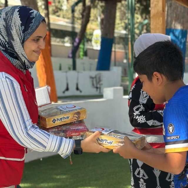 Türk Kızılay Hatay Şubesi afetzede çocuklara moral etkinliği düzenledi
