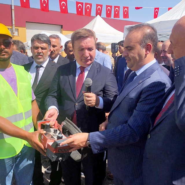 Bakan Kacır: Ekonomimiz büyümesini sürdürüyor