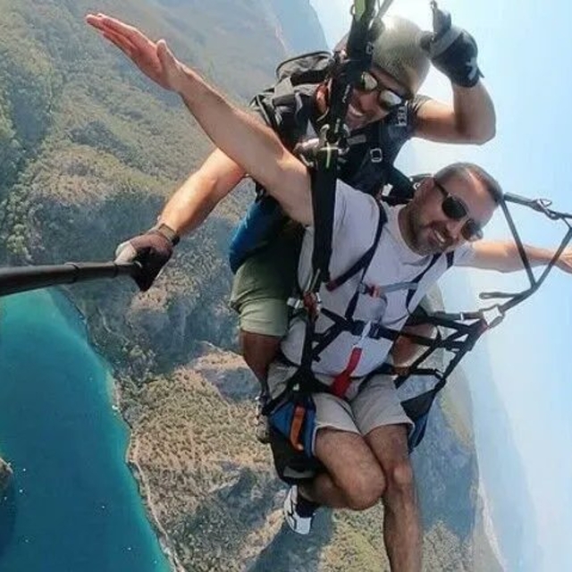 Yamaç paraşütü elemelerinde hayatını kaybeden pilot defnedildi