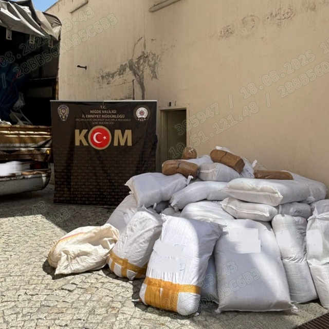 Niğde'de 1600 kilogram tütün kaçak tütün ele geçirildi