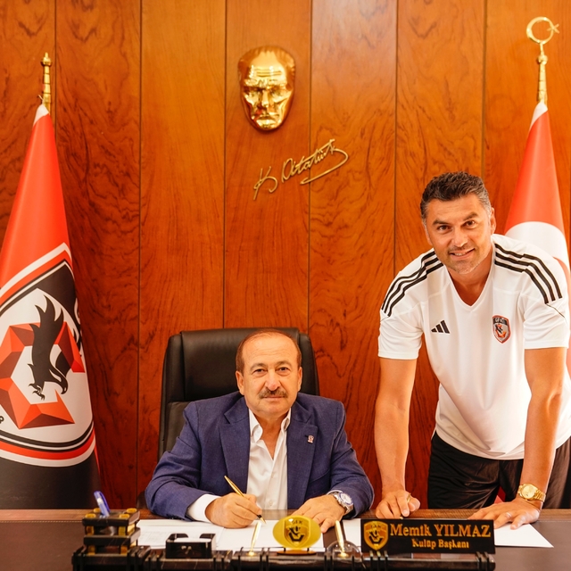 Gaziantep FK'de teknik direktörlük görevine Burak Yılmaz getirildi
