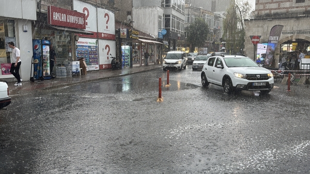 Kırklareli'nde sağanak etkili oldu