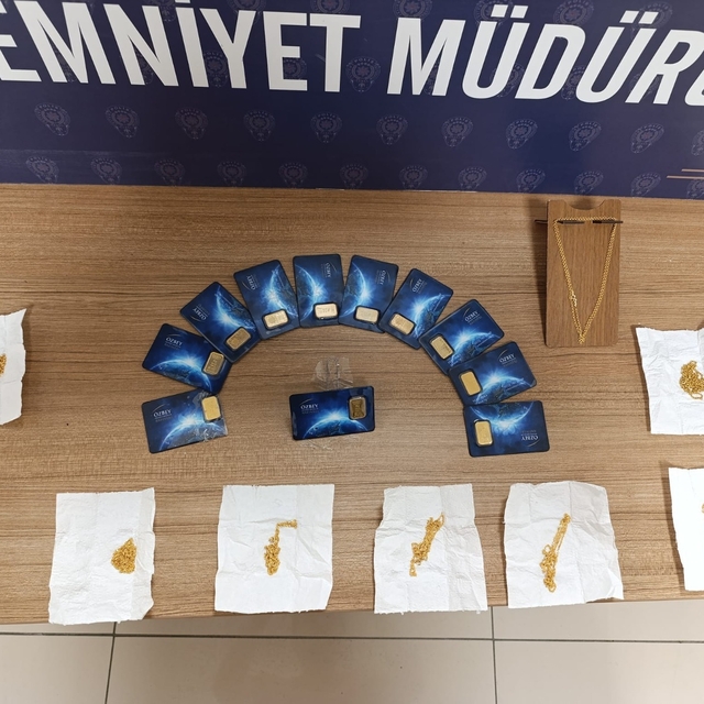 Kastamonu'da sahte altın operasyonu; 3 gözaltı