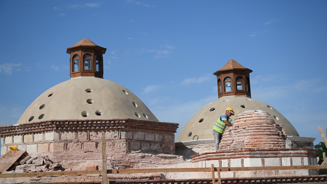 Edirne'deki tarihi hamamda restorasyon çalışmaları sürüyor