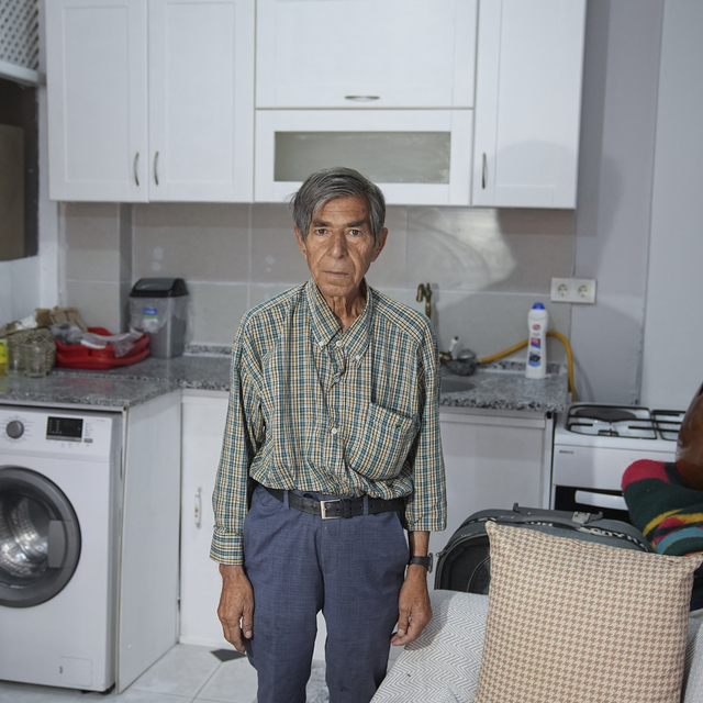 İzmir'de yaşayan Neşet Ertaş'ın kardeşine hemşehrilerinden ev desteği