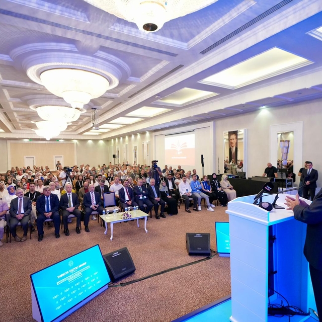 Milli Eğitim Bakanı Tekin, Afyonkarahisar'da konuştu: