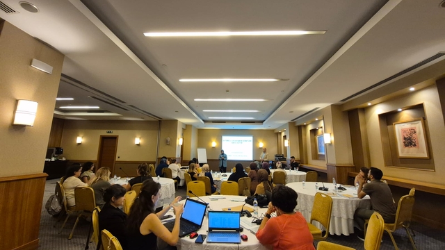 "Komşu Anne" projesinin pilot eğitimleri devam ediyor