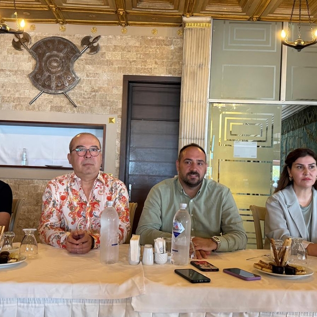 Çanakkaleli turizmcilerden orman yangınları sonrası yürütülecek ağaçlandırm...