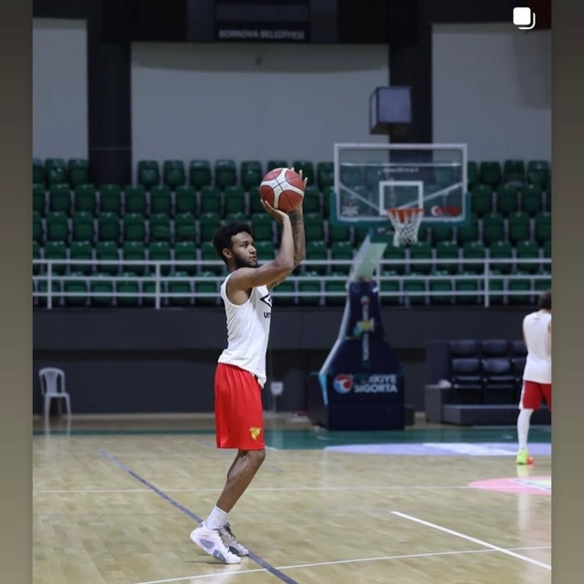 NBA yıldızından Göztepe paylaşımı