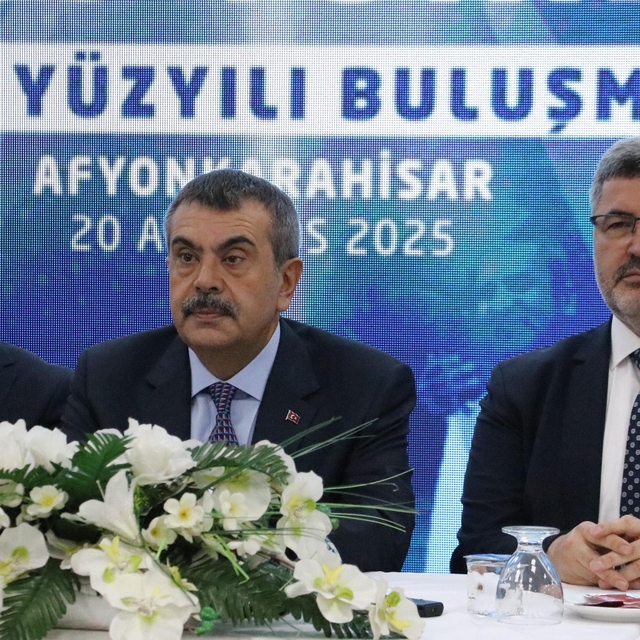 Bakan Tekin: 'Terörsüz Türkiye' hedefini anlatmak için sahadayız