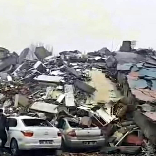 112 kişinin öldüğü Arıkan Sitesi'ne ilişkin 17 kamu görevlisi hakkında dava