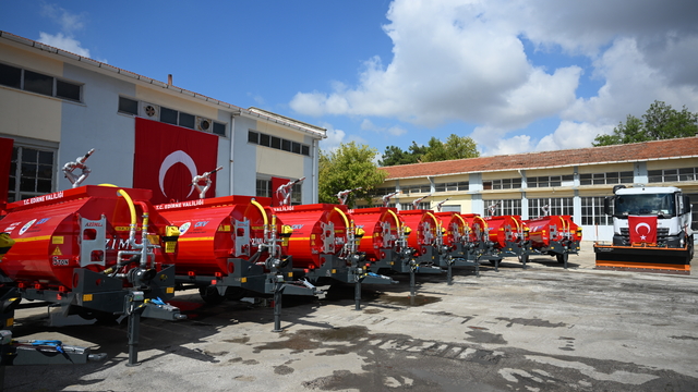 Edirne'nin köylerine yangına müdahale için su tankerleri dağıtılacak