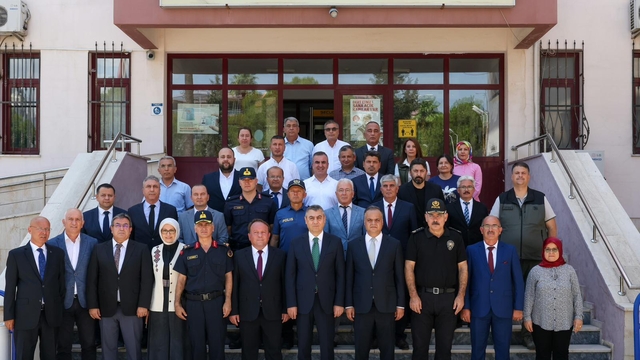 Mersin Valisi Atilla Toros, Mut Kaymakamlığını ziyaret etti