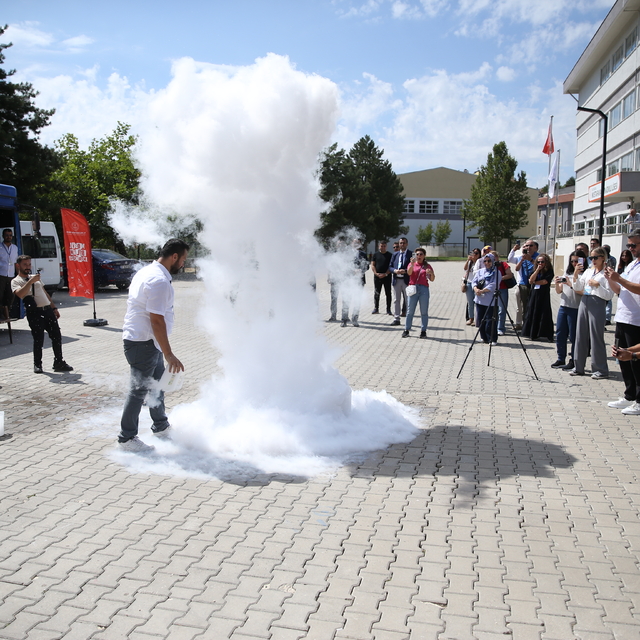 Özel eğitim öğretmenleri ve adayları Kastamonu'da fen ve teknoloji için bul...