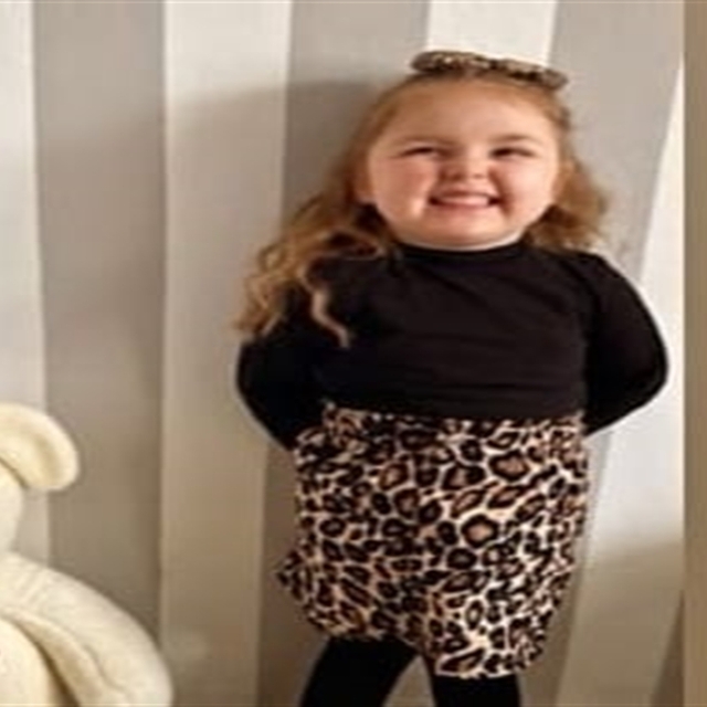 Kreşteki havuzda boğulma tehlikesi geçirip hastanede ölen Berra toprağa ver...