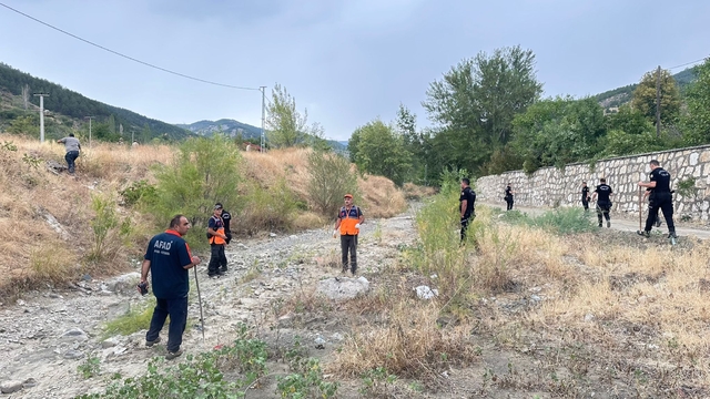Çorum'da kayıp ihbarı yapılan kişi için arama çalışmaları sürüyor
