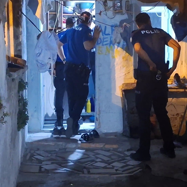 Samsun'da oğlunu bıçakla yaralayan baba gözaltına alındı