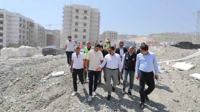Hatay Antakya'da 2 bin 643 afet konutunun yapımı devam ediyor