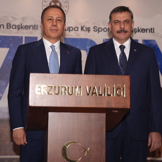 İçişleri Bakanı Ali Yerlikaya Erzurum Valiliği'ni ziyaret etti