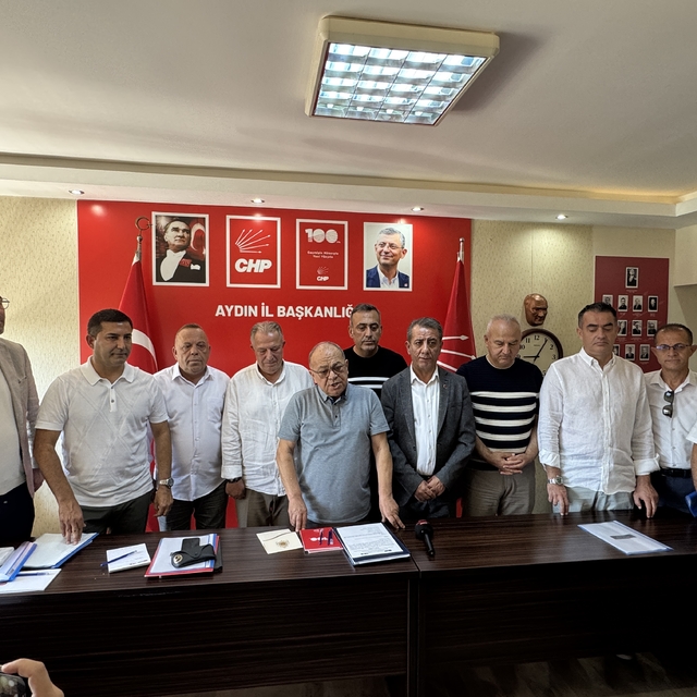 CHP Aydın İl Başkanı Saatçı, belediye başkanlarıyla toplantı yaptı