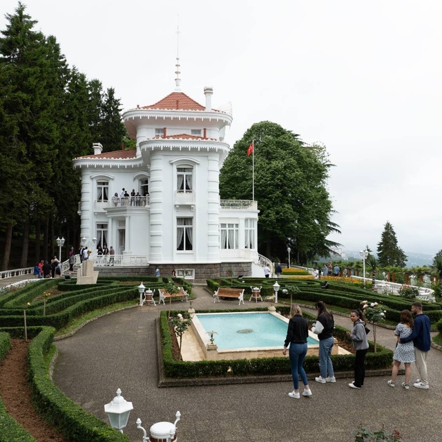 Trabzon'un tarihi mekanlarını 310 bini aşkın turist ziyaret etti