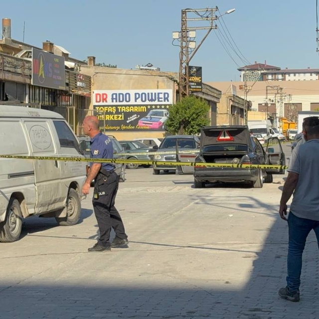 Otomobil tamirhanesinde palalı kavgada ustanın parmağı koptu, 2 kişi de dar...