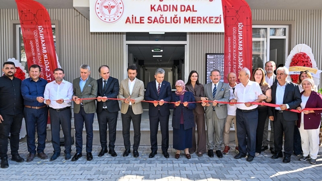 Antalya'da hayırsever tarafından yaptırılan aile sağlığı merkezi hizmete açıldı