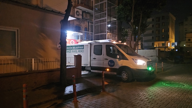 Sokakta uğradığı silahlı saldırıda öldü