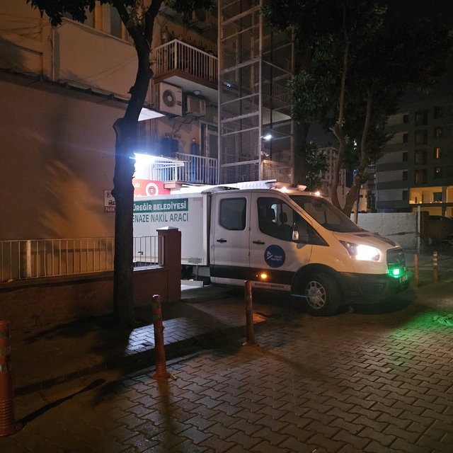 Sokakta uğradığı silahlı saldırıda öldü