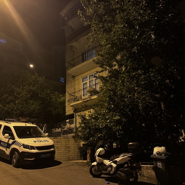 Bursa'da bir kişi yeğenini bıçaklayıp arkadaşını darbetti