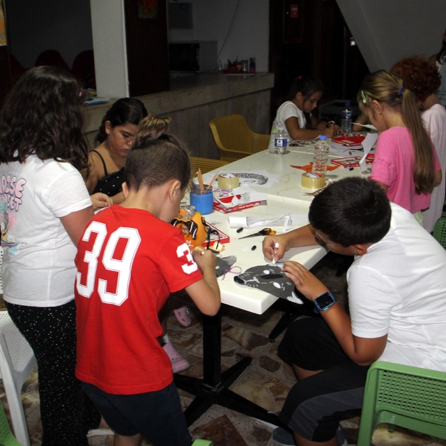 Sinop'ta 112 yıllık tarihi binadaki kurslara gençlerden yoğun ilgi