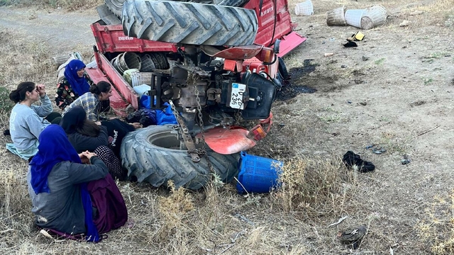 Tarım işçilerini taşıyan traktör, şarampole devrildi: 1 ölü, 4 yaralı