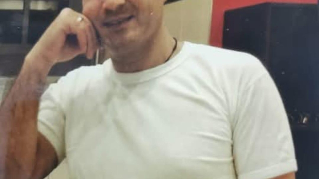 Yıkılan duvarın altında kalan ev sahibi öldü