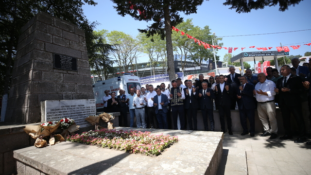 Balıkesir'de "65. Kurtdereli Mehmet Pehlivan Yağlı Güreşleri" başladı