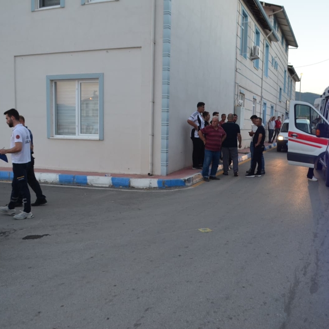 Çorum'da otomobille çarpışan motosikletin sürücüsü yaralandı