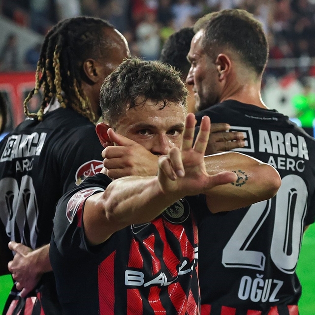 Çorum FK - Sarıyer: 2-1