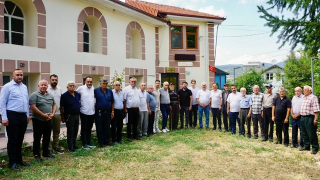 AK Parti Karabük milletvekilleri köy ziyaretlerine devam ediyor