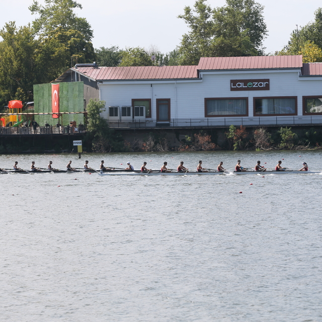 Gençler Türkiye Kürek Şampiyonası'nda ikinci gün yarışları tamamlandı