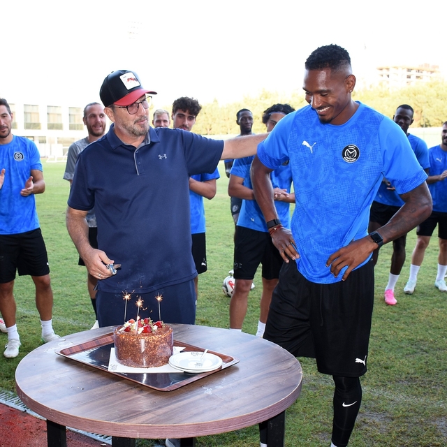 Manisa FK Herelle'yi açıklamadan kutladı