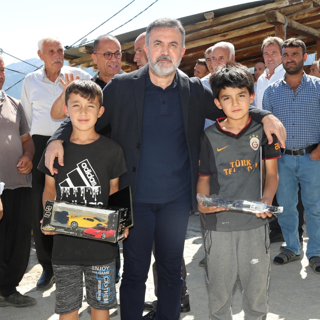 AK Parti Adana İl Başkanı Tamer Dağlı, Saimbeyli'de ziyaretlerde bulundu